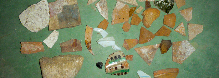 Fragmentos de cerámica de distintos periodos arqueológicos