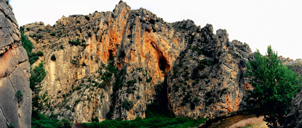 Vista del Pliegue en chevron de Alcaine