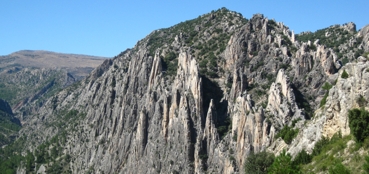 Monumento Natural Órganos de Montoro - Geoparque del Maestrazgo